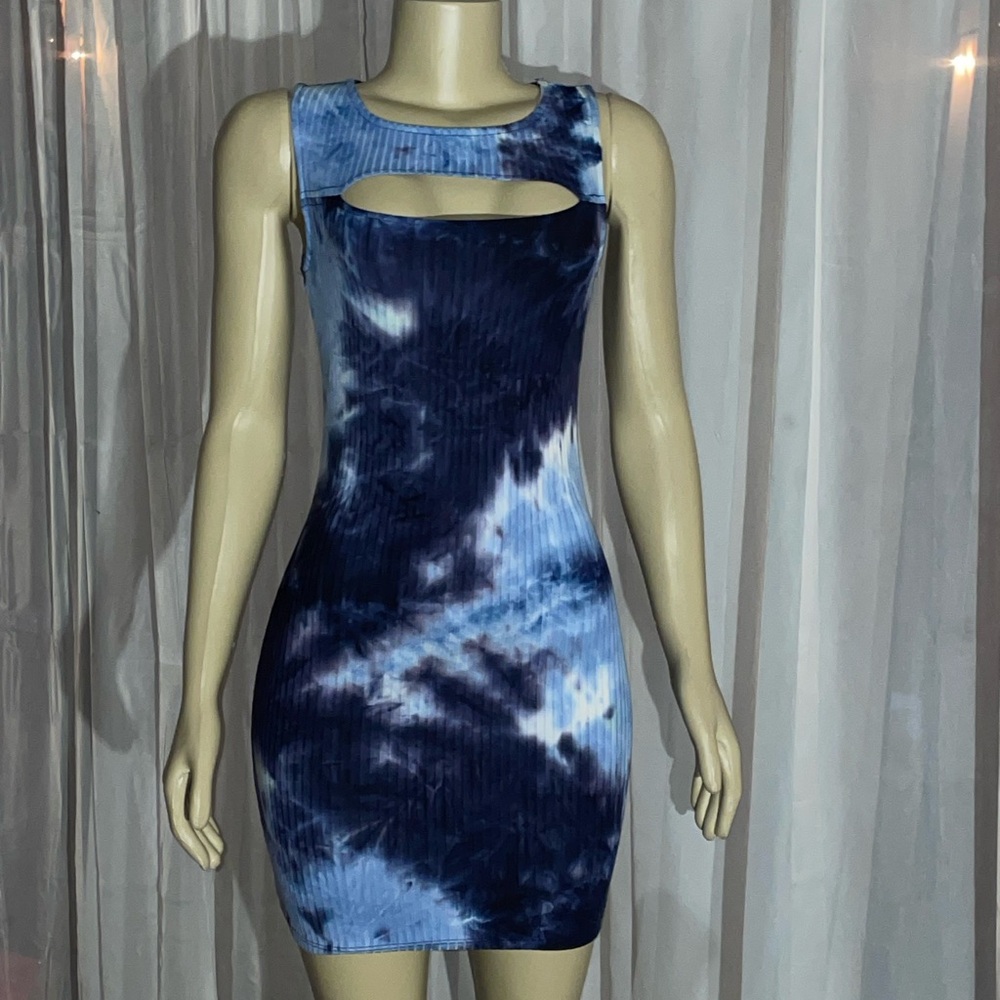 Blue Tie-Dye Sleeveless Dress